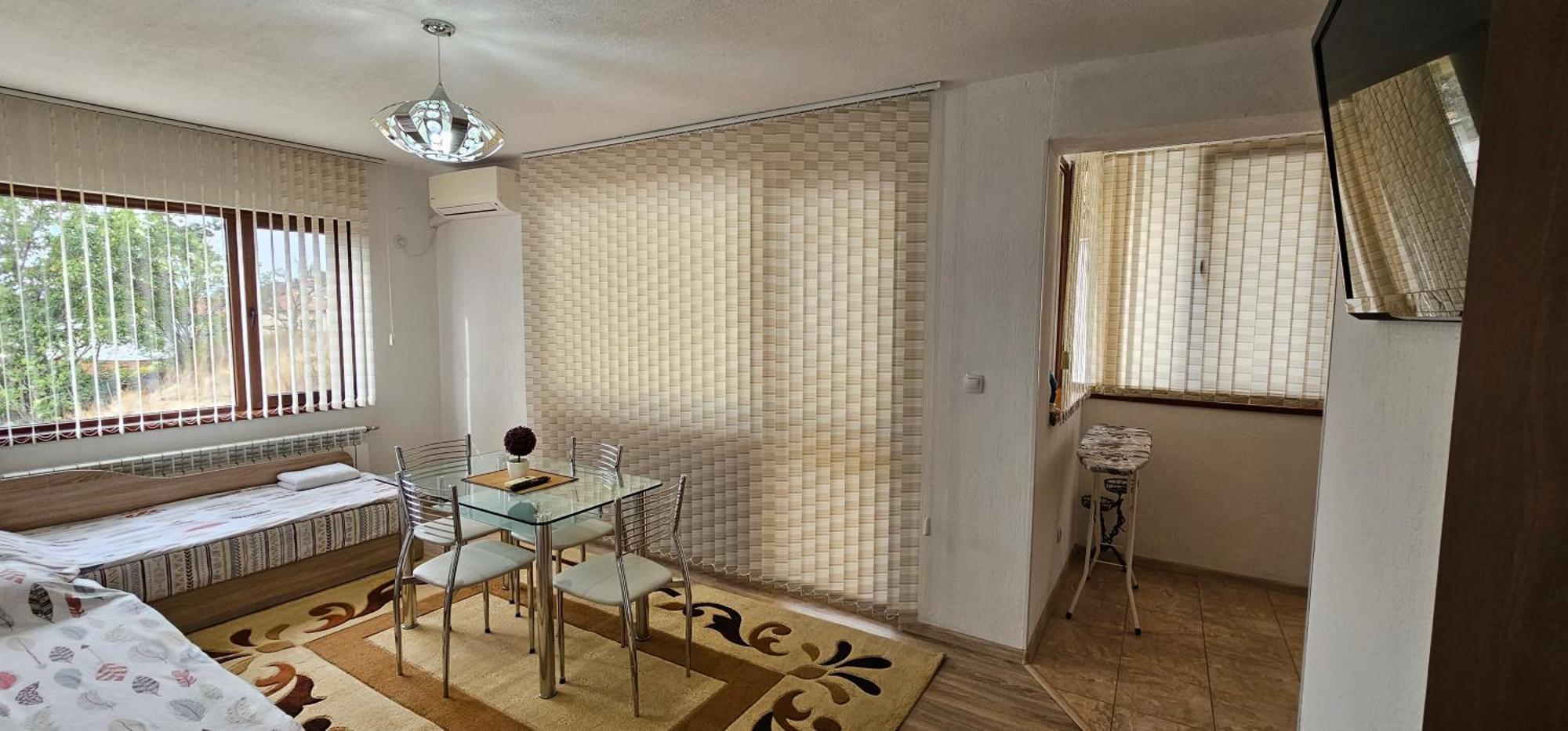 סנדנסקי Д И В 1 - D & V 1 Apartment מראה חיצוני תמונה