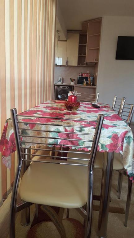 סנדנסקי Д И В 1 - D & V 1 Apartment מראה חיצוני תמונה
